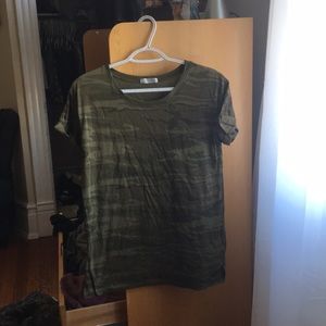 Medium army print shirt